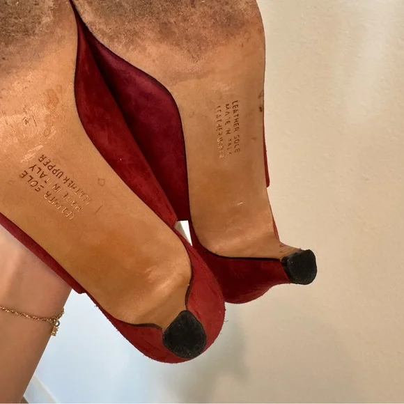 Salvatore Ferragamo Red Suede Women's Heels - Picture 7 of 10